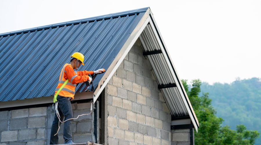 Expert Emergency Roof Repairs services in Clemmons, NC